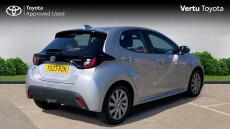 Toyota Yaris 1.5 Hybrid Icon 5dr CVT Hybrid Hatchback